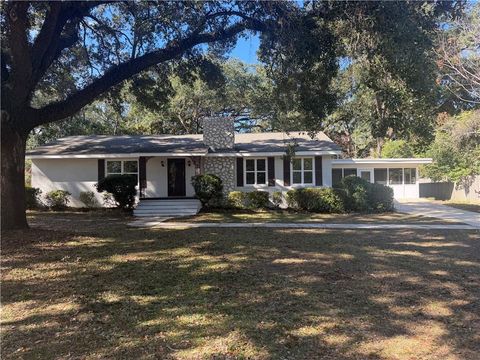 Photo of 920 Pace Parkway, Mobile, AL 36693 (MLS # 7704075)