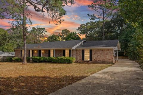 Photo of 2605 Woodland Road, Mobile, AL 36693 (MLS # 7685443)
