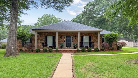 Photo of 3786 E Arlington Circle, Mobile, AL 36695 (MLS # 7767992)