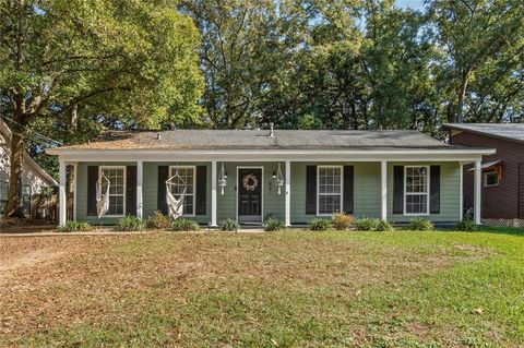 Photo of 861 Wesley Avenue, Mobile, AL 36609 (MLS # 7686575)
