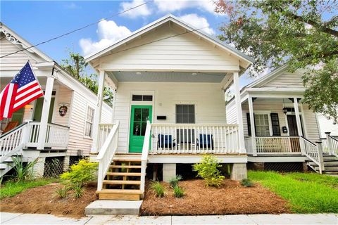 Photo of 1010 Caroline Avenue, Mobile, AL 36604 (MLS # 7740590)