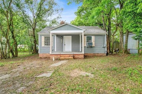 Photo of 2103 E Victory Drive, Mobile, AL 36606 (MLS # 7705723)