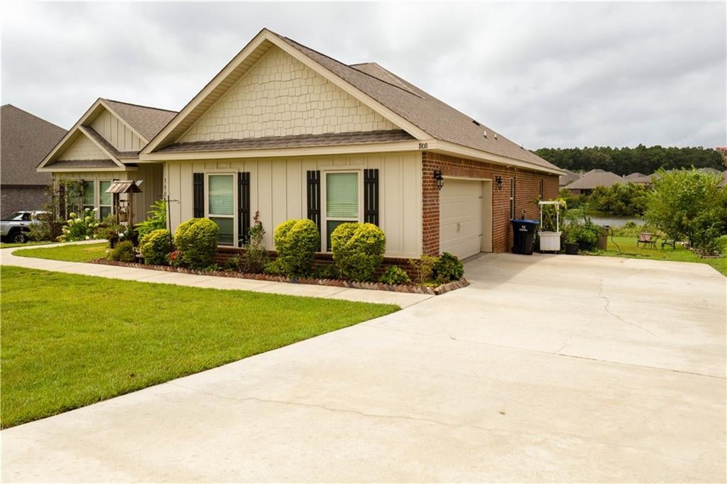 1808 Gwin Court - Photo 2