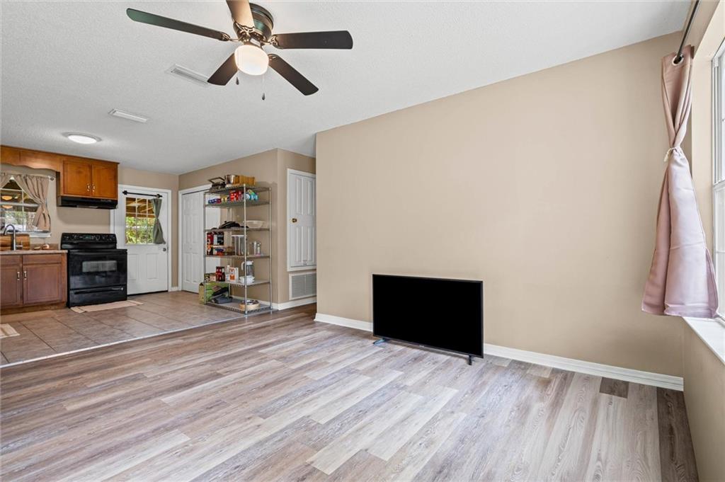 14165 River Oaks Drive - Photo 2