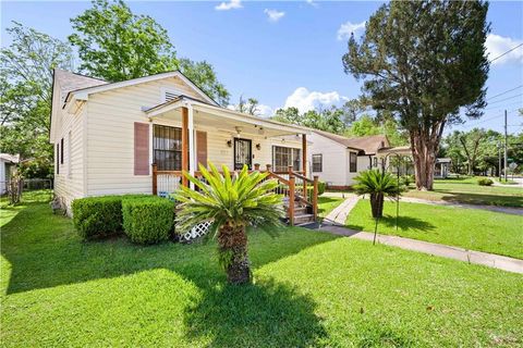 Photo of 617 Ruth Street, Mobile, AL 36606 (MLS # 7758032)