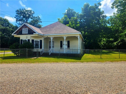 Photo of 2420 Railroad Street, Mobile, AL 36610 (MLS # 7791085)