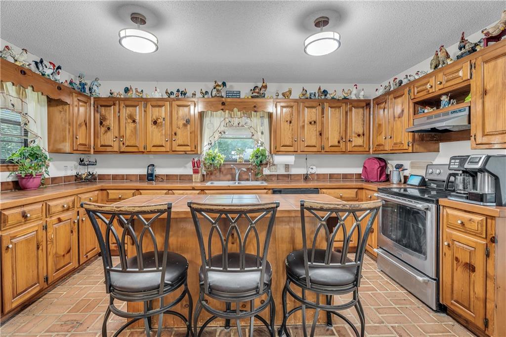 Mobile, Alabama 36618, United States, 3 Bedrooms Bedrooms, ,2 BathroomsBathrooms,Residential,Active,156561