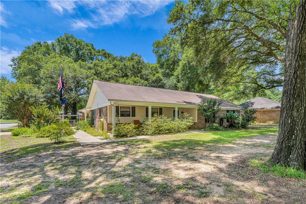 Mobile, Alabama 36618, United States, 3 Bedrooms Bedrooms, ,2 BathroomsBathrooms,Residential,Active,156561