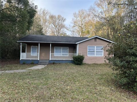 Photo of 4000 Lloyd Station Road, Mobile, AL 36693 (MLS # 7696839)