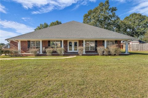 Photo of 2890 Downing Way W, Mobile, AL 36695 (MLS # 7666008)