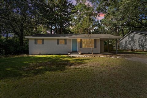Photo of 1121 Stevens Lane, Mobile, AL 36618 (MLS # 7673889)
