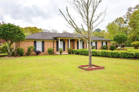 Photo of 3252 Meadow Lane, Mobile, AL 36618 (MLS # 7741000)