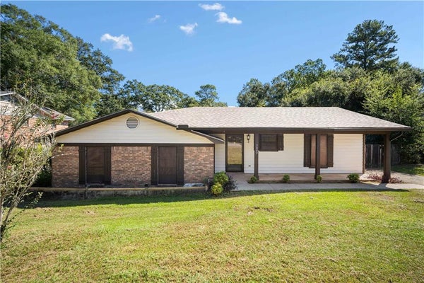 3009 PALOMINO DR E, MOBILE, AL 36693 - Image d46fed4e0632a7c9b168823db6d249d9/1484865656