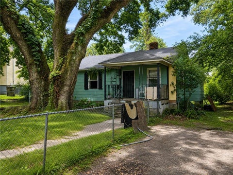 Photo of 2069 Holmes Drive, Mobile, AL 36605 (MLS # 7815514)