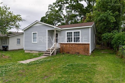 Photo of 352 10th Avenue, Chickasaw, AL 36611 (MLS # 7727137)