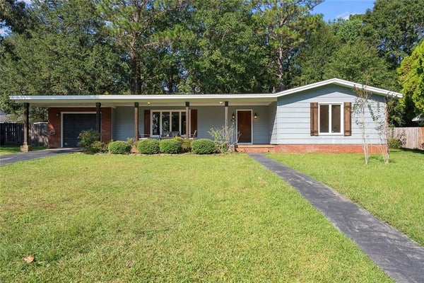 1019 SAINT MORITZ DR W, MOBILE, AL 36608 - Image d51dc7fec28d0435ca2c8b69bd974d4c/3902679602