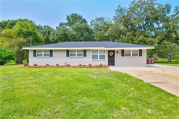 5315 DANIEL DR, SATSUMA, AL 36572 - Image d544ffca609adfea96f32bfae80e04f7/2296424101