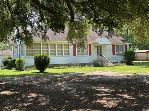 Photo of 1801 Boykin Boulevard, Mobile, AL 36605 (MLS # 7612227)