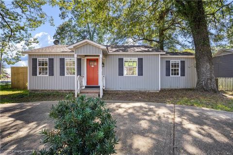 Photo of 1 Lancaster Road, Mobile, AL 36608 (MLS # 7667060)