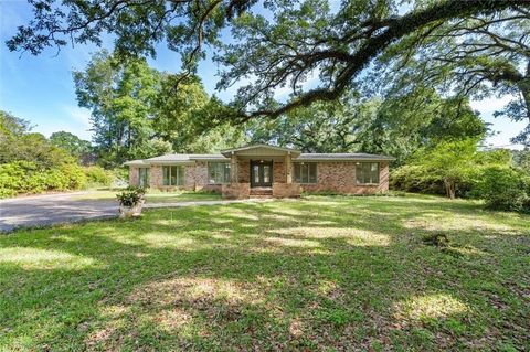 Photo of 4242 Bit & Spur Road, Mobile, AL 36608 (MLS # 7713063)