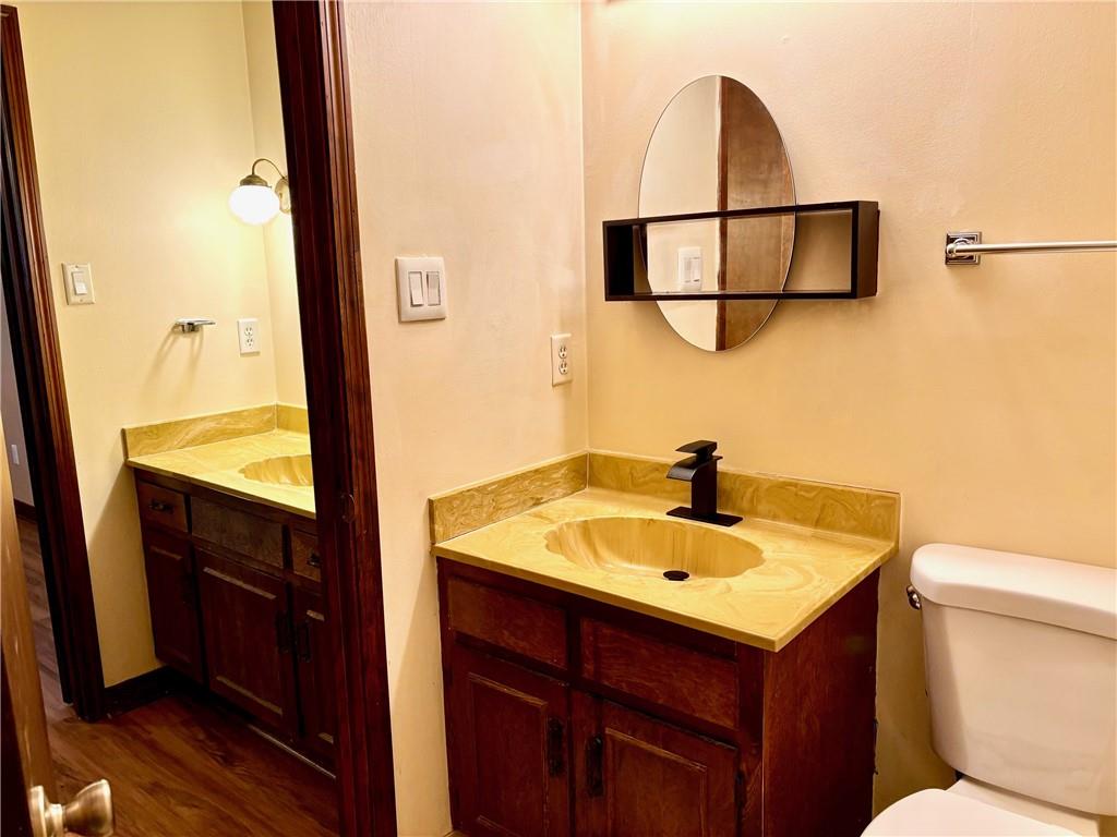 Mobile, Alabama 36695, United States, 4 Bedrooms Bedrooms, ,2 BathroomsBathrooms,Residential,Active,120694