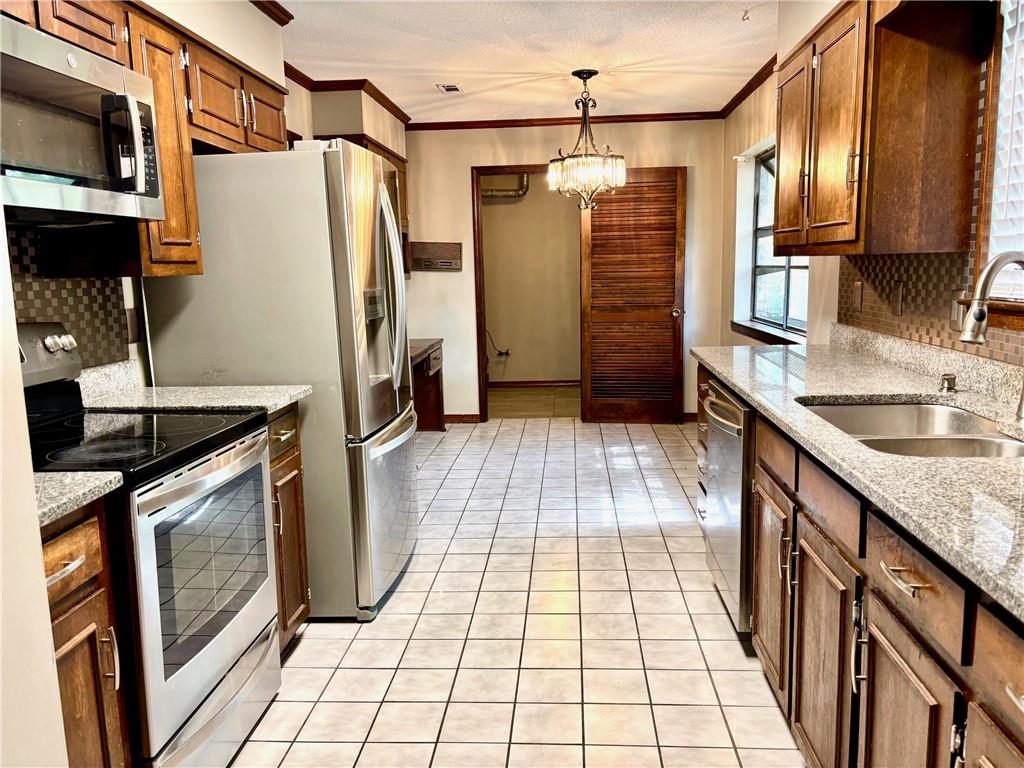 Mobile, Alabama 36695, United States, 4 Bedrooms Bedrooms, ,2 BathroomsBathrooms,Residential,Active,120694