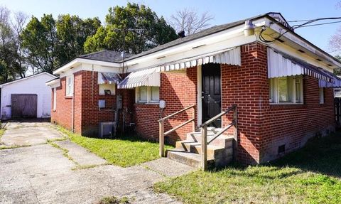 Photo of 161 10th Avenue, Chickasaw, AL 36611 (MLS # 7715078)