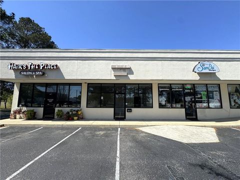 Photo of 6001 Grelot Road #H, Mobile, AL 36609 (MLS # 7715159)