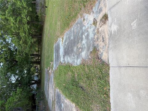 Photo of 1154 Arlington Street, Mobile, AL 36605 (MLS # 7747095)