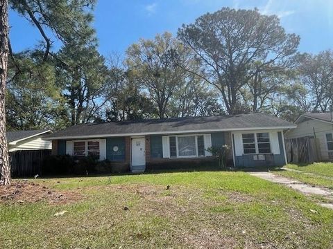 Photo of 1609 Darwood Drive, Mobile, AL 36605 (MLS # 7744180)