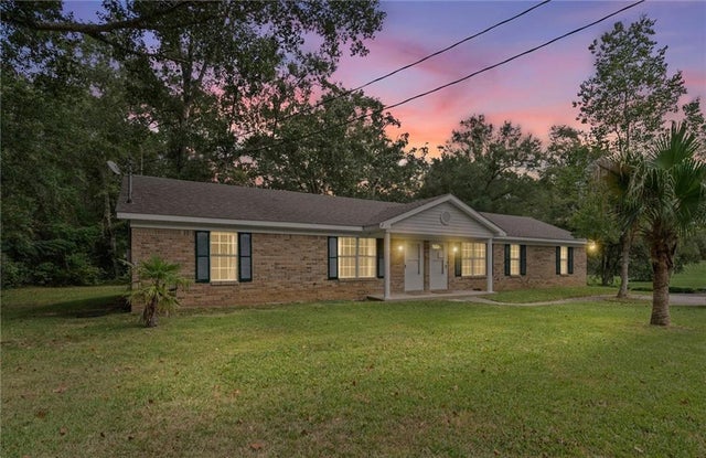 14165 River Oaks Drive