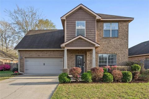 Photo of 2225 Livingstone Court, Mobile, AL 36695 (MLS # 7730429)