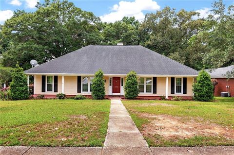 Photo of 2400 Carrington Drive, Mobile, AL 36695 (MLS # 7771044)
