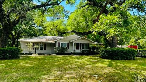 Photo of 1215 Forest Avenue, Saraland, AL 36571 (MLS # 7750138)