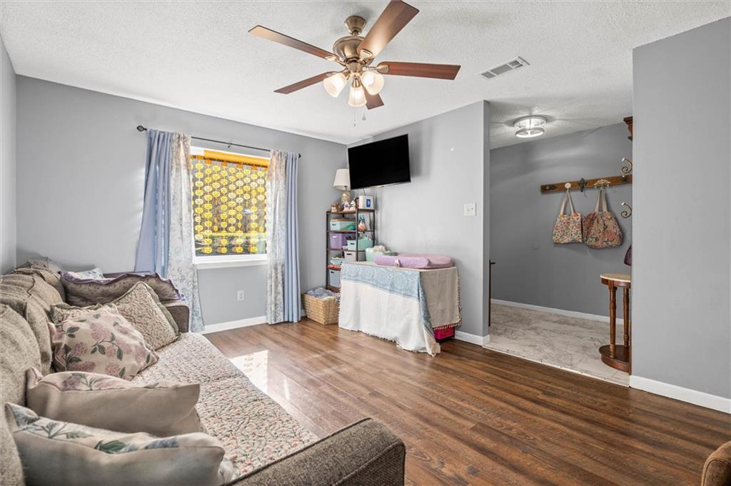 6300 Scott Lane - Photo 3