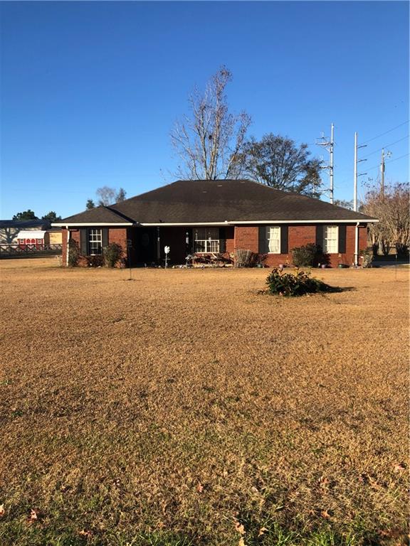 Photo 1 of 14 — 22507 West Boulevard, Silverhill, AL 36576