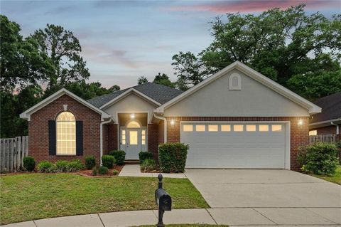 Photo of 1103 Hillcrest Crossing Xing E, Mobile, AL 36695 (MLS # 7769386)