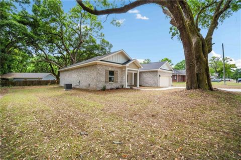 Photo of 7051 Country Oaks Drive, Irvington, AL 36544 (MLS # 7748040)