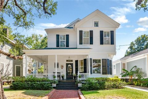 Photo of 1223 Selma Street, Mobile, AL 36604 (MLS # 7650484)
