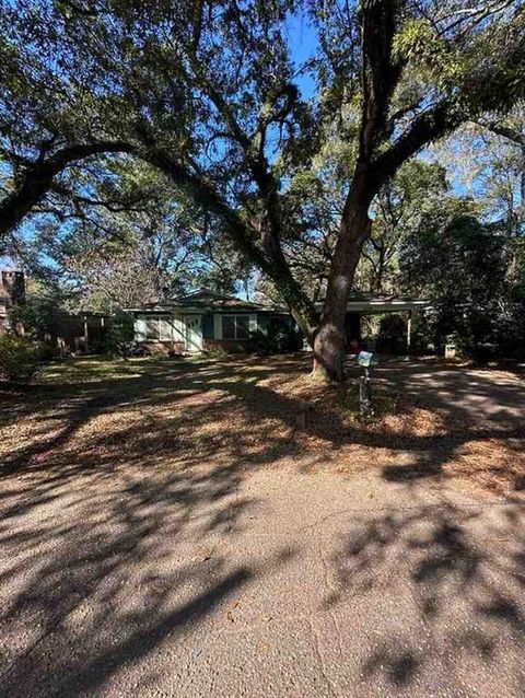 Photo of 2366 Willowdale Street, Mobile, AL 36605 (MLS # 7701079)