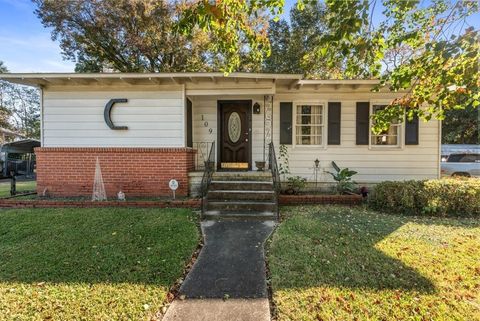 Photo of 109 Esplanade Avenue, Mobile, AL 36606 (MLS # 7682182)