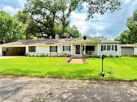 Photo of 5211 Border Drive S, Mobile, AL 36608 (MLS # 7790265)