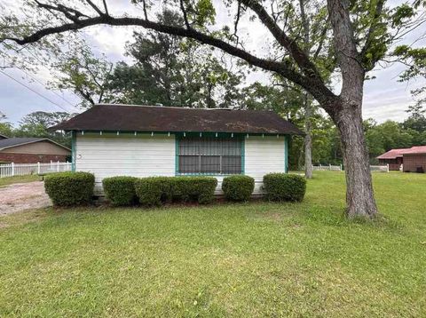 Photo of 4236 Everett Road, Eight Mile, AL 36613 (MLS # 7762621)