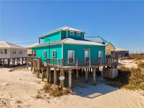 Photo of 105 Strand Court, Dauphin Island, AL 36528 (MLS # 7726129)