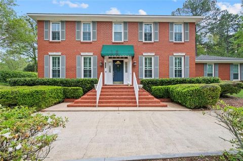 Photo of 1609 Ridgeland Road W, Mobile, AL 36695 (MLS # 7745160)