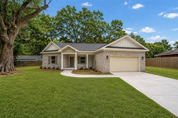 7051 COUNTRY OAKS DR N, IRVINGTON, AL 36544 - Image eb74105a3f5de358a6bc511b8fa80c86/614092941