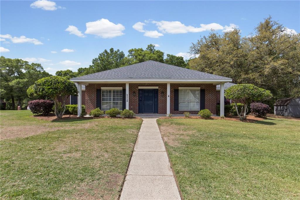 Photo 1 of 25 — 7710 Meadows Drive N, Mobile, AL 36619