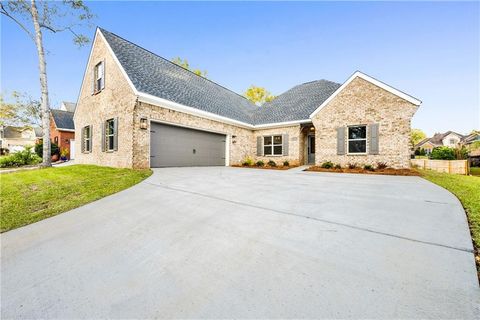 Photo of 2825 Weston Drive, Mobile, AL 36695 (MLS # 7689228)