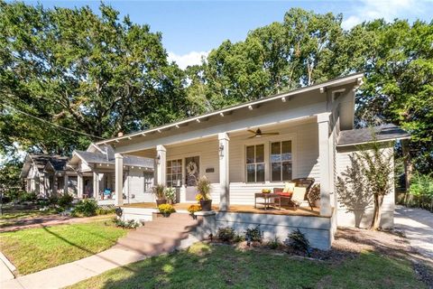 Photo of 17 Van Heuval Street, Mobile, AL 36606 (MLS # 7659184)