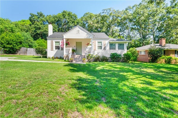 4704 OXFORD DR, MOBILE, AL 36618 - Image f151801c9a077f1cdfd9c8beea9c3e30/193674454